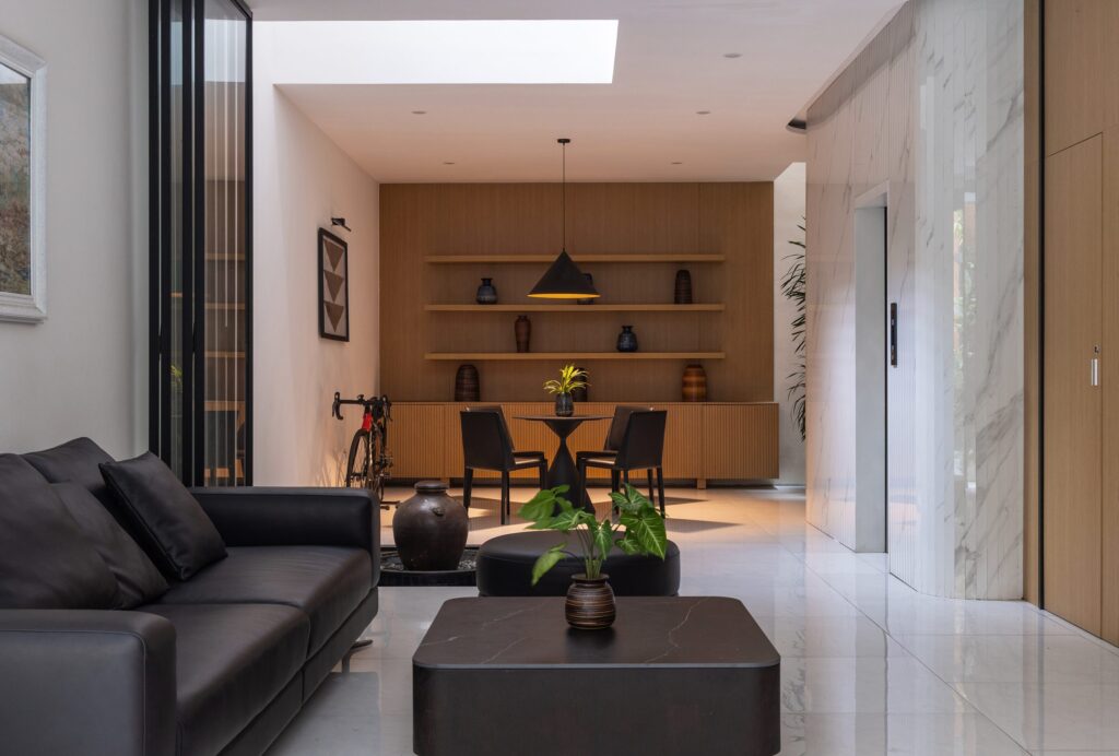 YV House