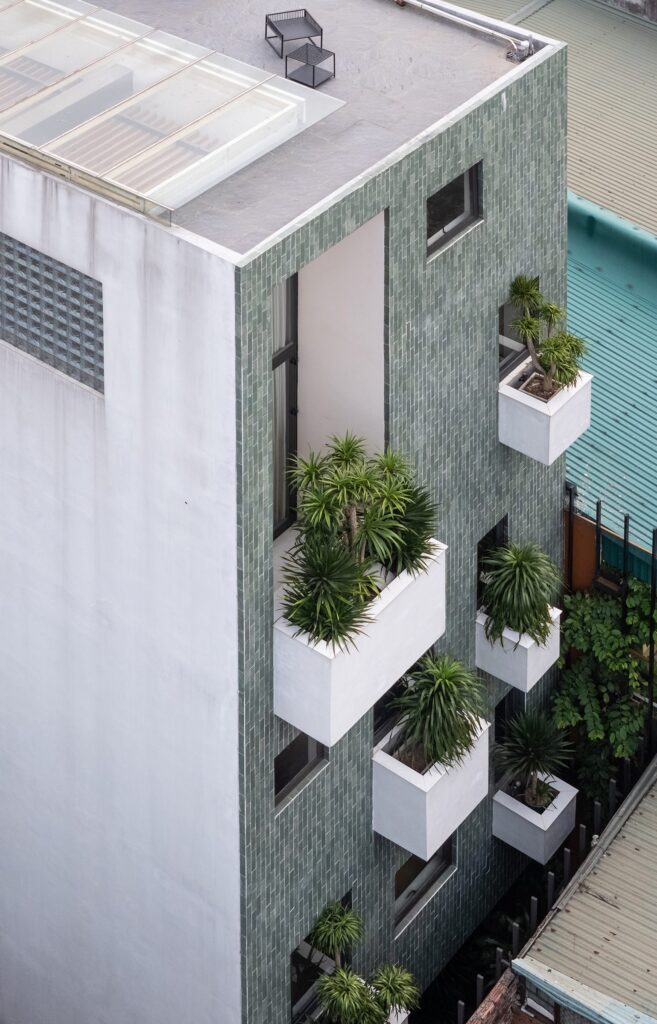 YV House