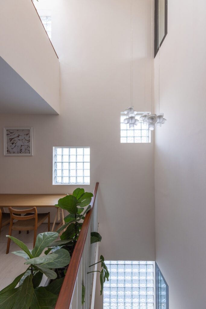 YV House